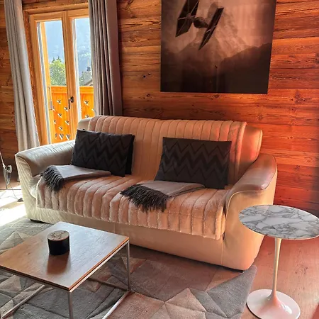 With Sauna & Fireplace شاليه تشامبري
