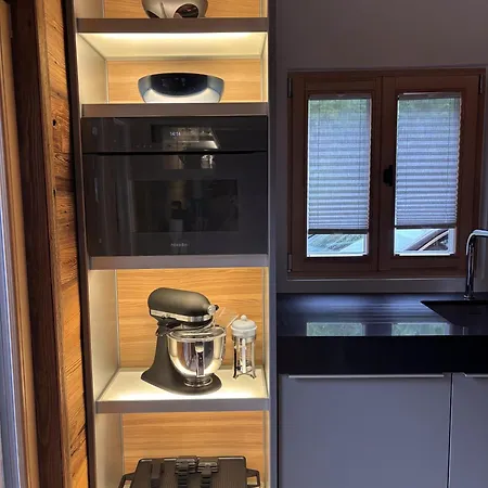 With Sauna & Fireplace * تشامبري