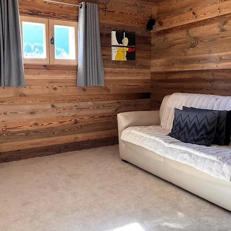 With Sauna & Fireplace Chalet *